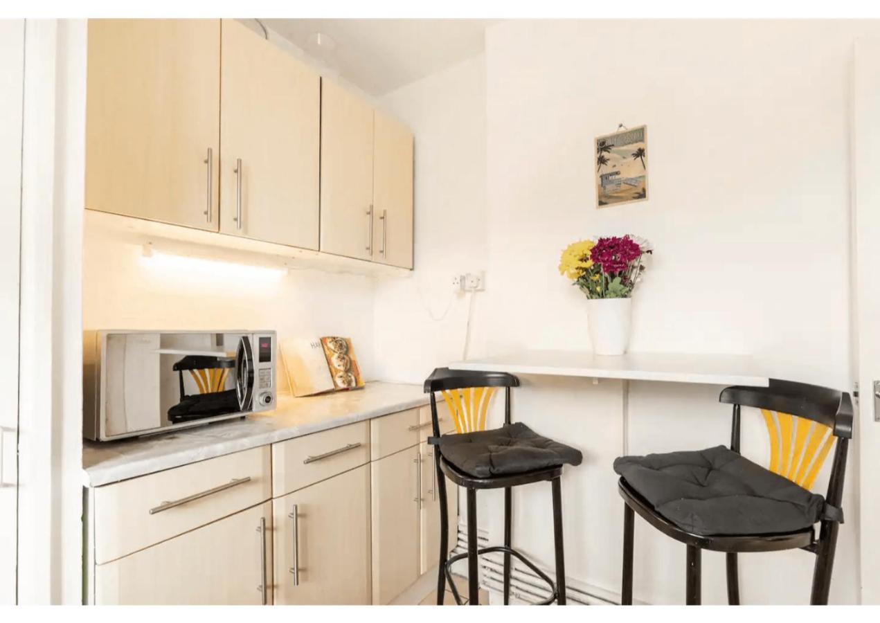 Central London Flat-Share Hotel Exterior photo