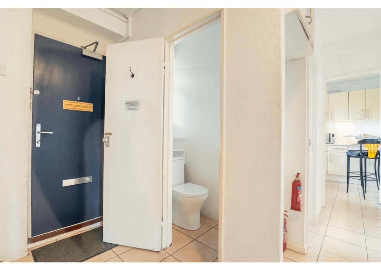 Central London Flat-Share Hotel Exterior photo